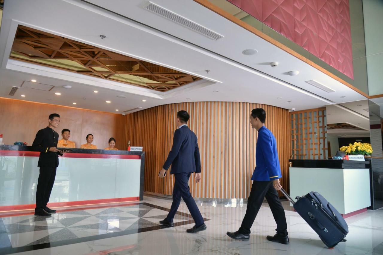 Ritz Grand Hotel Mandalay Eksteriør bilde