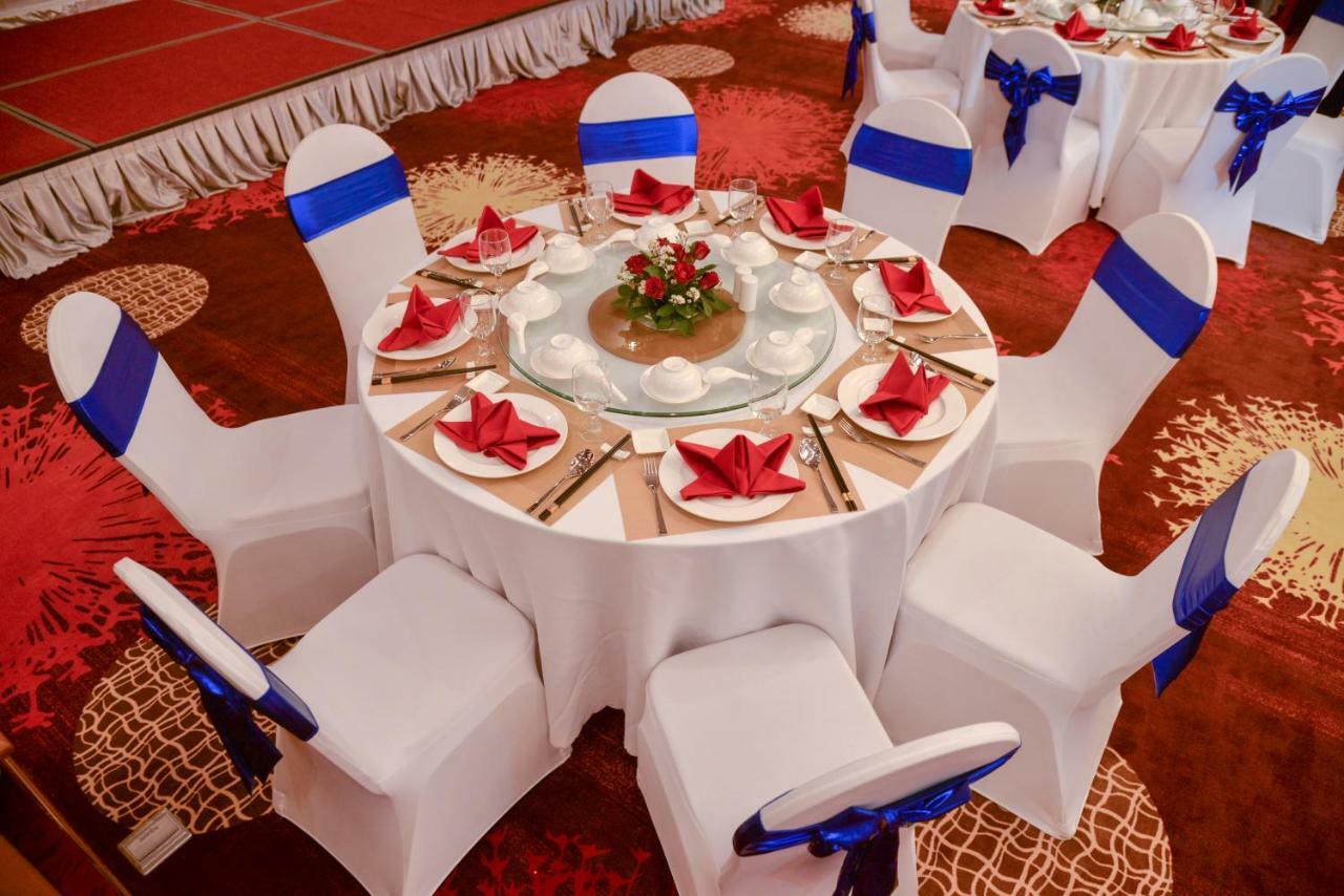 Ritz Grand Hotel Mandalay Eksteriør bilde